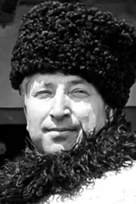 Гамзатов Р.